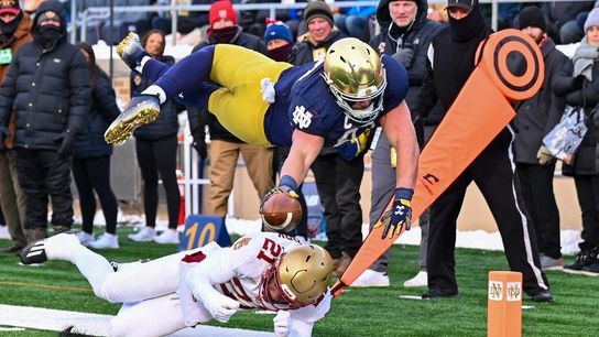 No. 18 Notre Dame dominates from 1st play in 44-0 shutout (College Football)