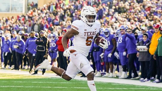 No. 23 Texas eyes Big 12 title game, first must overcome Baylor (College Football)