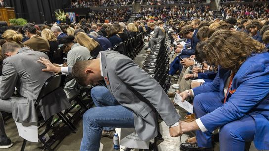 Entire Virginia team to attend three memorial services (College Football)