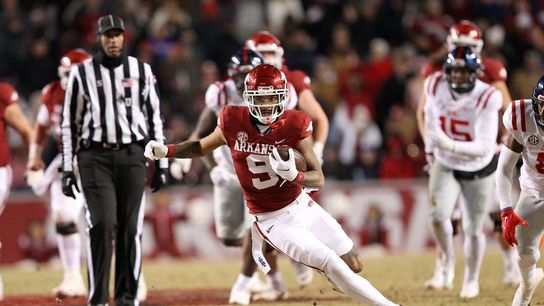 Raheim Sanders, Arkansas topple No. 14 Ole Miss (College Football)
