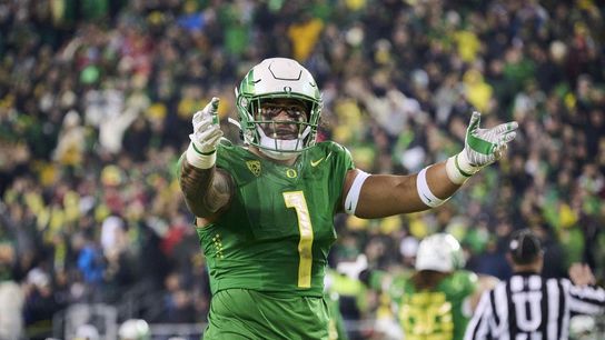 Oregon LB Noah Sewell declares for NFL draft (College Football)