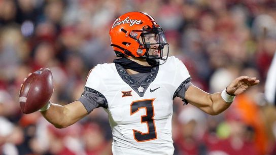 OK State QB Spencer Sanders transferring for '23 season (College Football)
