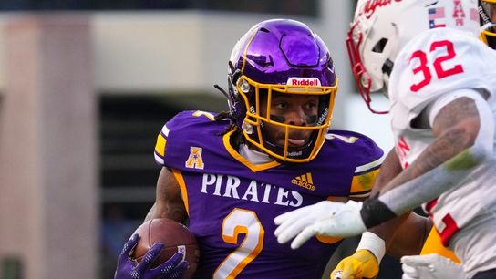 East Carolina looking to regain momentum at Temple (College Football)