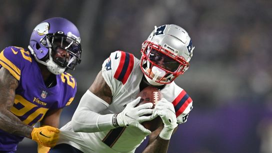 Reports: NFL, union review handling of DeVante Parker’s concussion (NFL)