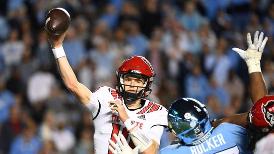 Top 25 football roundup: NC State nips No. 17 UNC in 2 OTs (College Football)