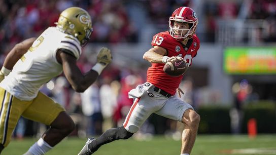 No. 1 Georgia stays undefeated, dominates Georgia Tech (College Football)