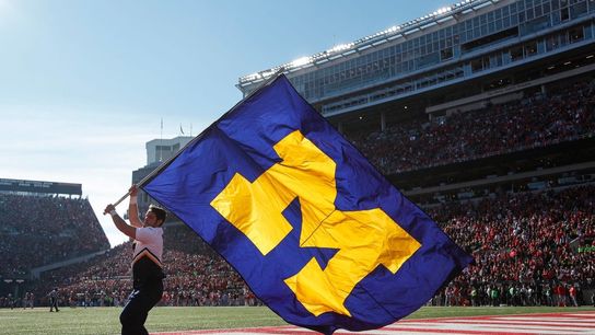 Michigan pulls another star recruit, No. 2 RB in '26 (College Football)