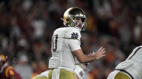Notre Dame QB Drew Pyne tags out before bowl game, enters transfer portal (College Football)