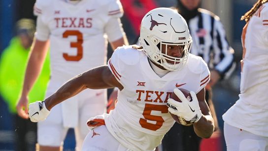 Texas RB Bijan Robinson to skip bowl, enter draft (College Football)