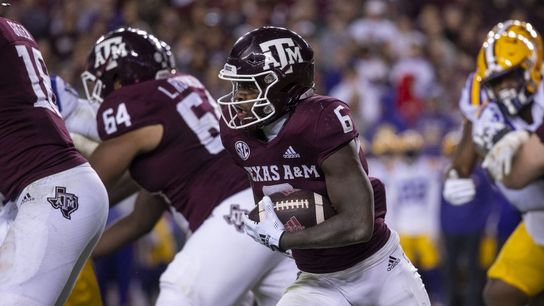 Texas A&M RB Devon Achane declares for NFL draft (College Football)