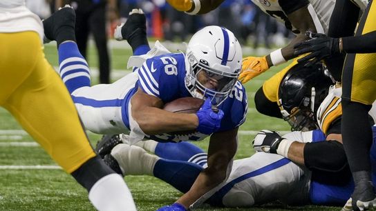 Running backs express outrage at lack of contract action (NFL)
