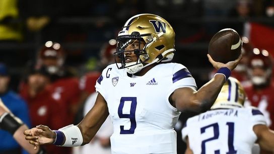 QB Michael Penix Jr. set to return to Washington for 2023 (College Football)