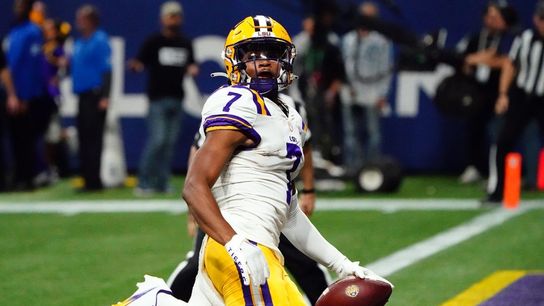 Star WR Kayshon Boutte passing over draft, returning to LSU (College Football)