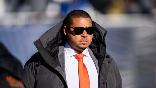 Bears GM heads to combine, where offers for No. 1 pick await (NFL)