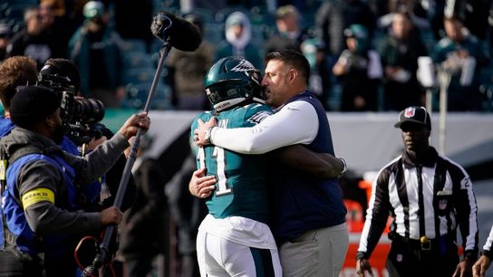 Report: Patriots, Eagles 'likely' have deal for WR A.J. Brown in June (NFL)