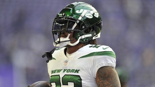 Report: Patriots waive RB James Robinson (NFL)