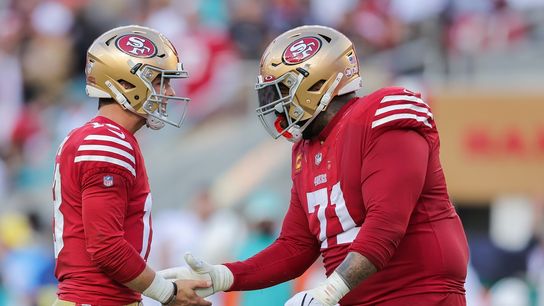 Holdout OT Trent Williams reports, new contract expected (NFL)