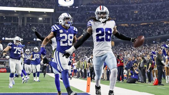 Cowboys erupt in fourth quarter, stomp Colts (NFL)