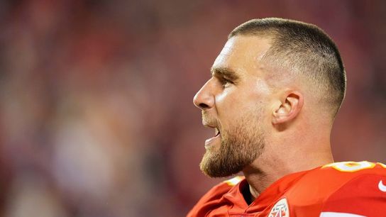 Chiefs' Travis Kelce fastest TE to reach 10,000 career receiving yards (NFL)
