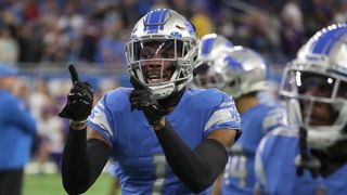 Lions coach Dan Campbell: Newcomers made CB Jeff Okudah expendable (NFL)