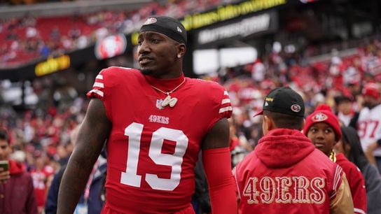 49ers star WR Deebo Samuel (ankle) carted off (NFL)