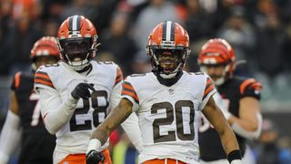 Reports: 2 Browns players held at gunpoint in robbery (NFL)