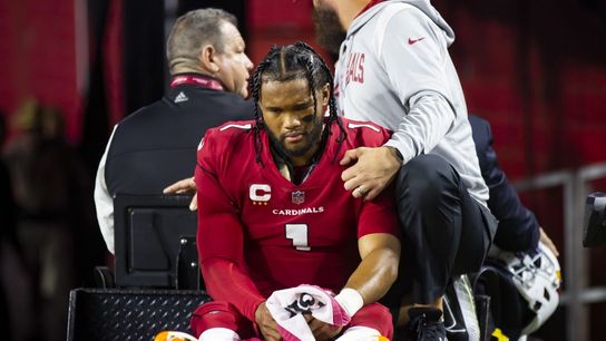 Cardinals QB Kyler Murray carted off with non-contact knee injury (NFL)