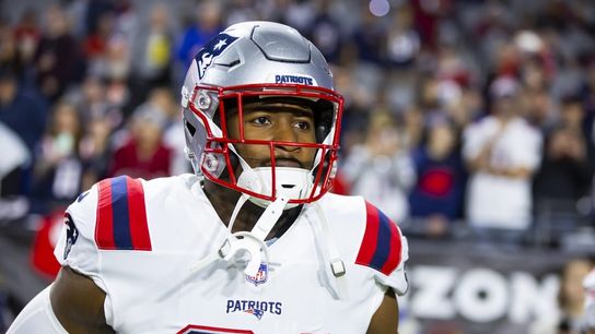 Reports: Patriots trading TE Jonnu Smith to Falcons (NFL)