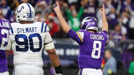 NFL roundup: Vikings pull off biggest NFL comeback, clinch division (NFL)