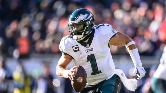 Report: Eagles QB Jalen Hurts to start against Giants (NFL)