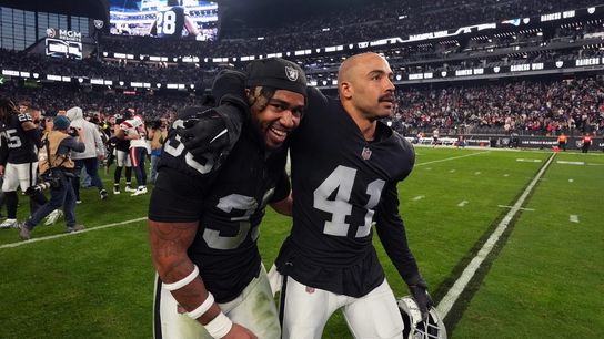 NFL roundup: Patriots fumble away game to Raiders on last play (NFL)