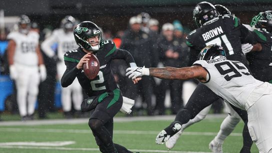 Jets coach insists he won't quit on beleaguered Zach Wilson (NFL)