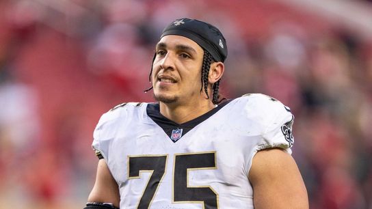 Steelers sign OL Andrus Peat, QB Logan Woodside (NFL)