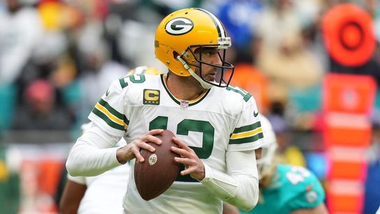 Packers look to keep playoff dream alive vs. rival Vikings (NFL)