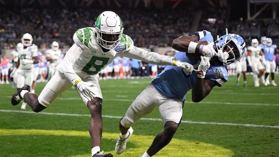 Holiday Bowl: No. 15 Oregon beats UNC on Bo Nix's last-minute TD (College Football)