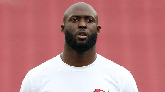 RB Leonard Fournette set to sign with Bills (NFL)