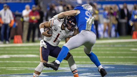 Lions pound Bears, keep wild-card chances alive (NFL)
