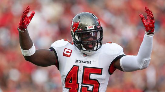 Report: Bucs LB Devin White requests trade (NFL)