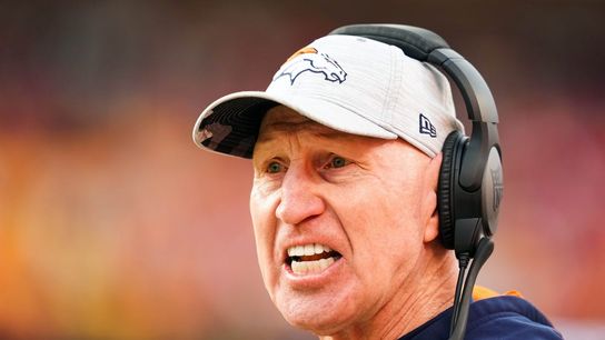 Report: Broncos part ways with interim HC Jerry Rosburg (NFL)
