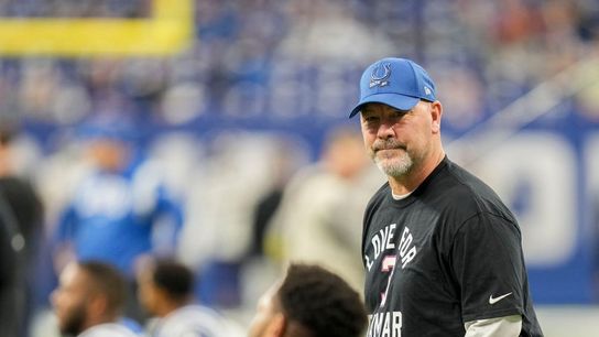 Report: Colts retain Gus Bradley as DC (NFL)
