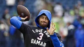 Bucs QBs Baker Mayfield, Kyle Trask to battle into training camp (NFL)