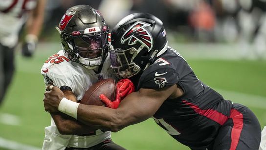 Reports: Lorenzo Carter to return to Falcons on 2-year deal (NFL)