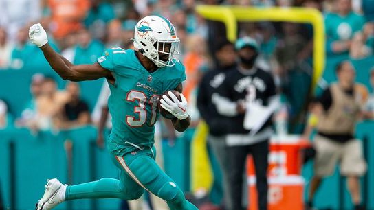 Report: Dolphins RB Raheem Mostert has broken thumb (NFL)