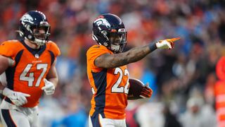 Reports: Broncos re-sign veteran S Kareem Jackson (NFL)