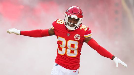 Chiefs CB L'Jarius Sneed exits on opening drive (NFL)