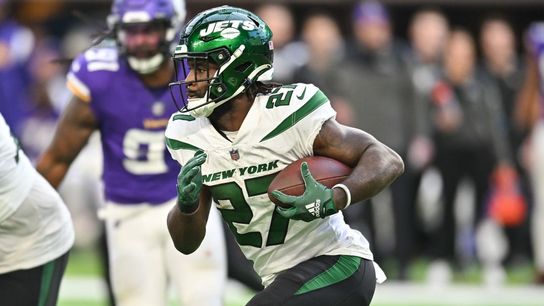 Agent: Lions to promote RB Zonovan Knight (NFL)