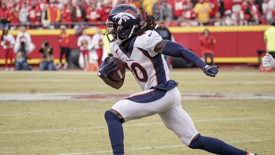 Roundup: Broncos pick up 5th year on WR Jerry Jeudy (NFL)
