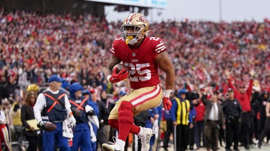 49ers RB Elijah Mitchell inactive vs. Eagles (NFL)