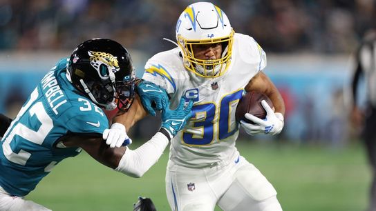 Reports: Chargers' Austin Ekeler gets incentives added to deal (NFL)