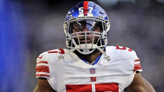 Reports: Giants LB Jarrad Davis recovering from shoulder surgery (NFL)